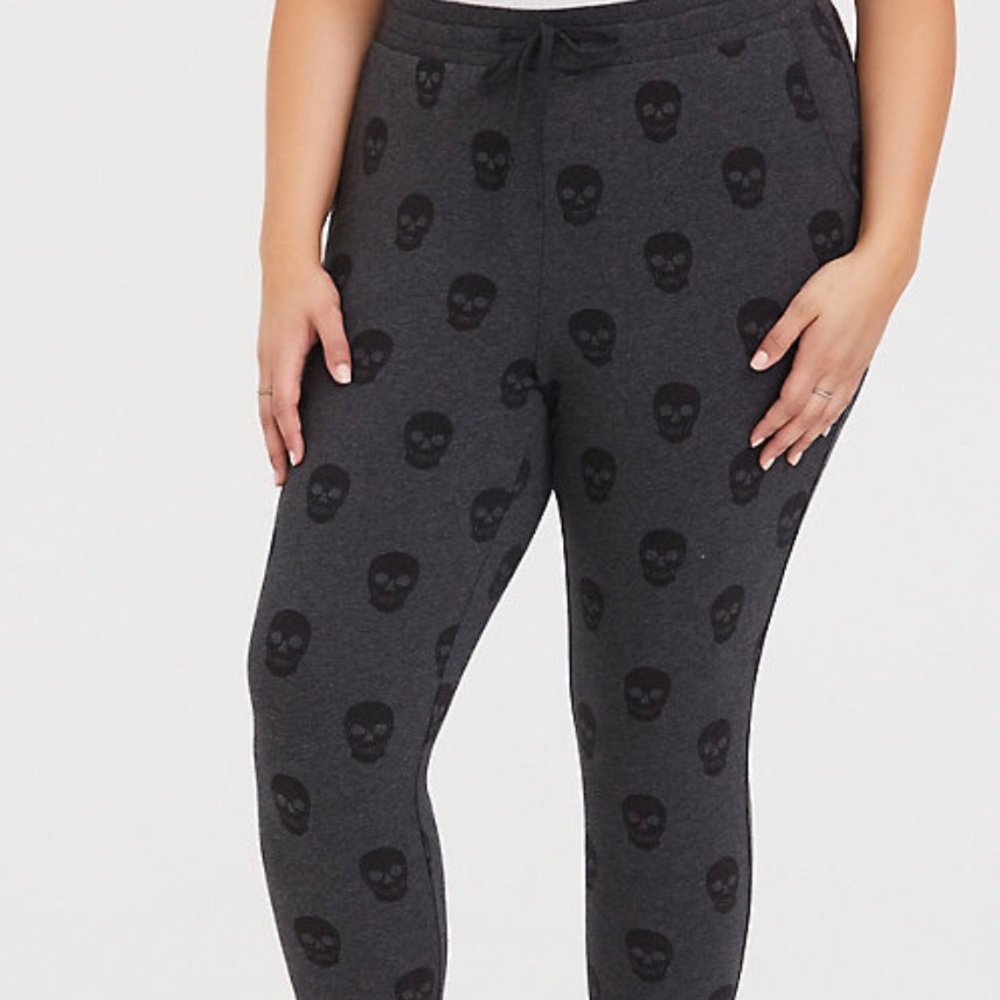 Charcoal grey skull terry jogger